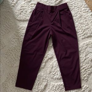 Front-pleat Pull-on Trousers